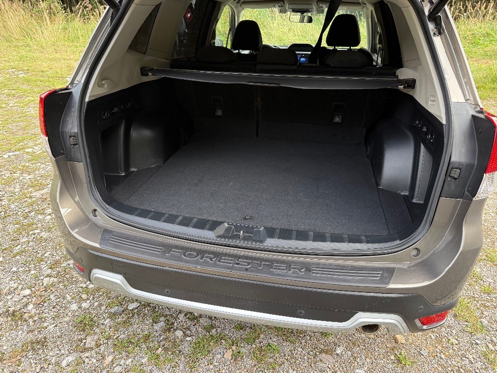 Subaru Forester 2.0i-S e-Boxer MHEV Premium Lineartronic