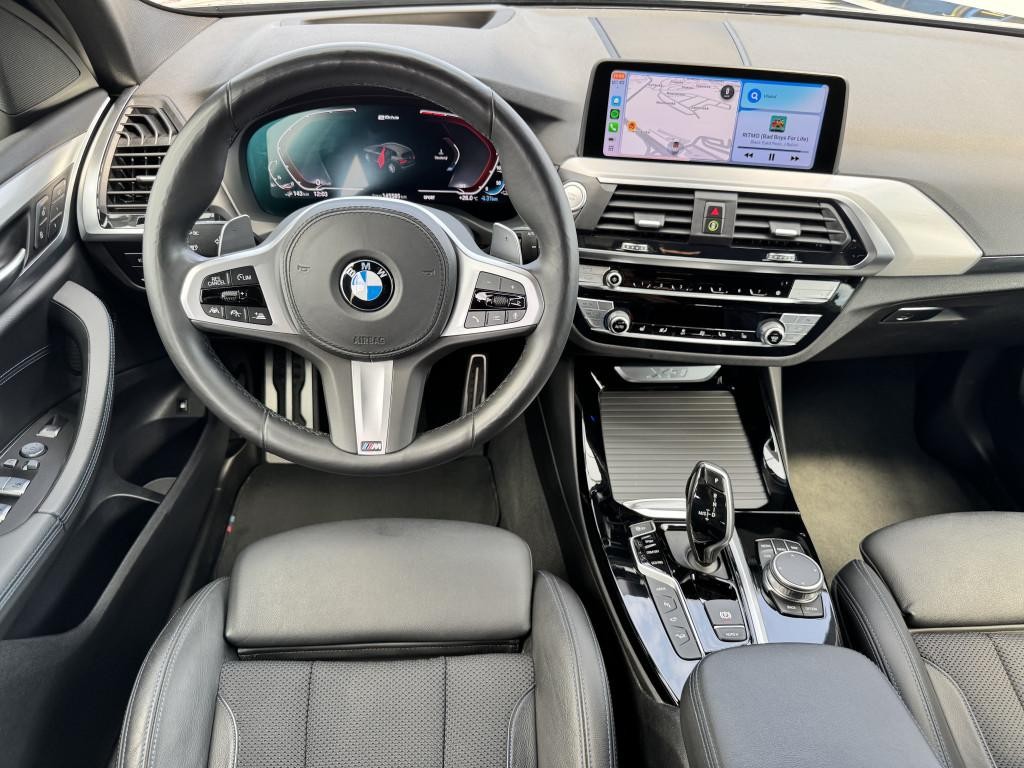 BMW X3 BMW X3 M-Sport. 360 kamera. Head-Up