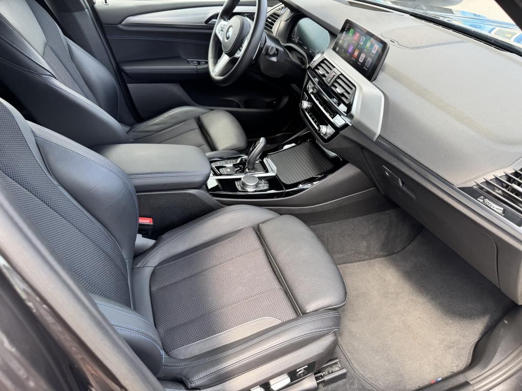 BMW X3 BMW X3 M-Sport. 360 kamera. Head-Up