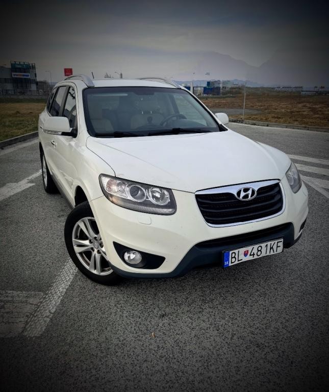 Hyundai Santa Fe 2.2 CRDi VGT Premium A/T
