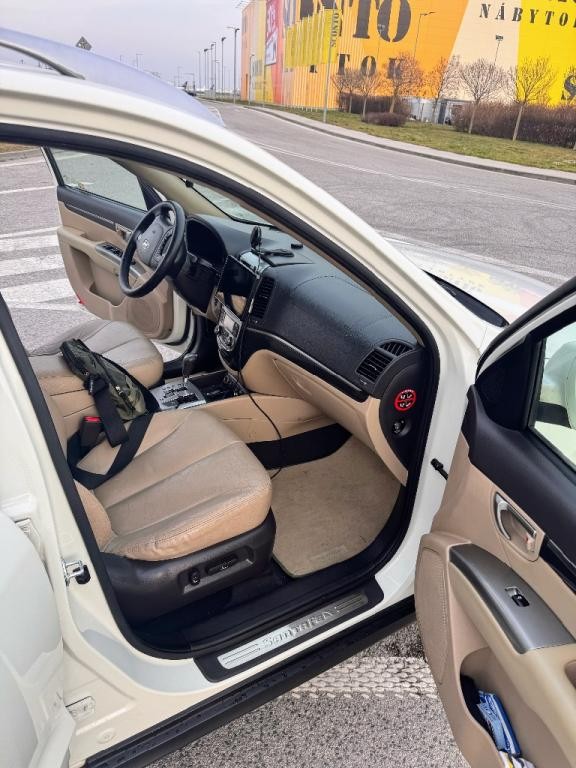 Hyundai Santa Fe 2.2 CRDi VGT Premium A/T