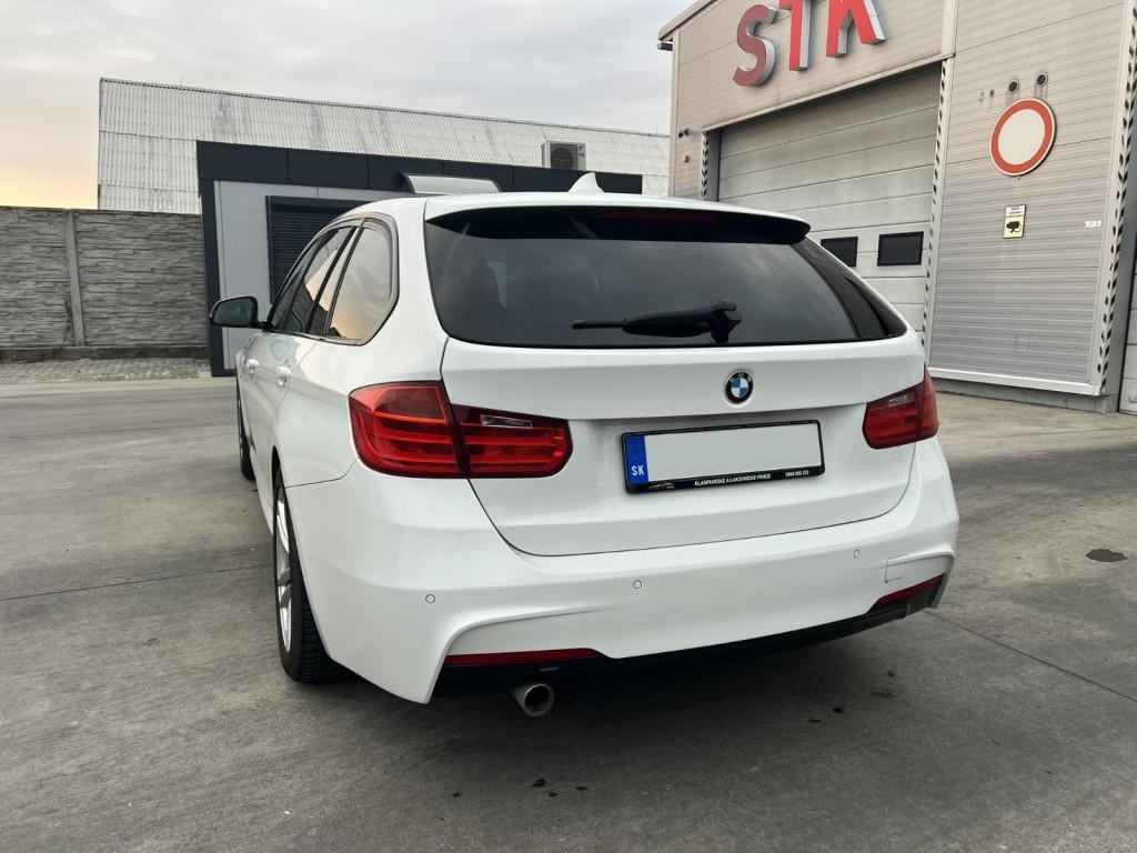 BMW rad 3 Touring 320d Touring A/T
