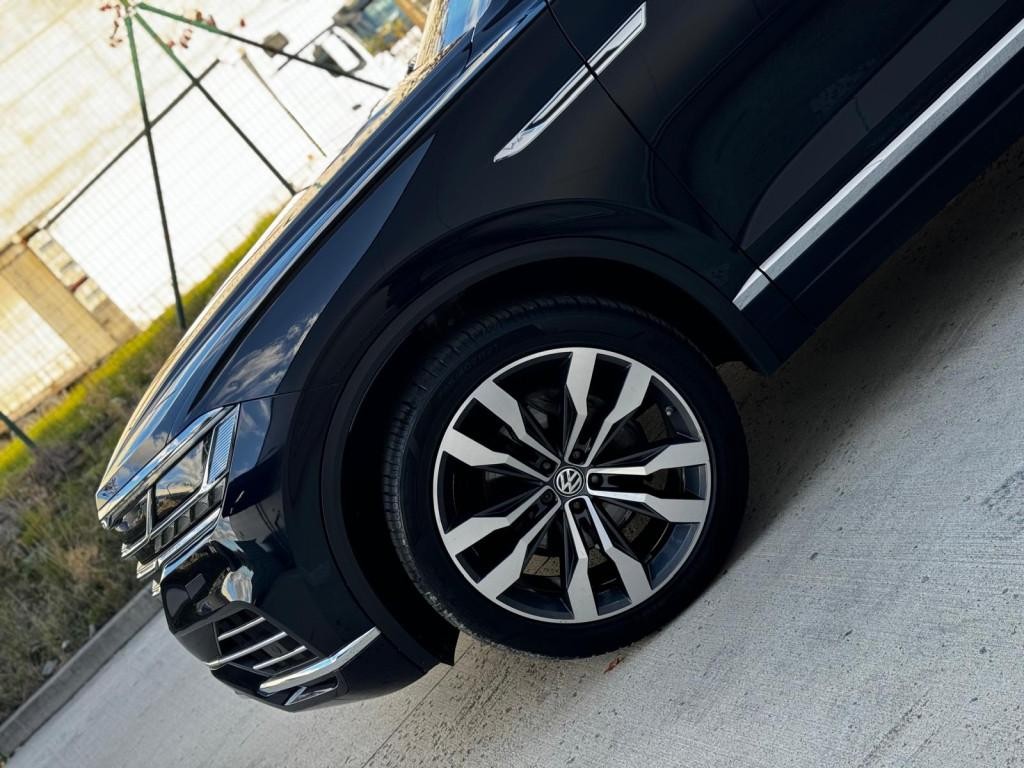 Volkswagen Touareg 3.0 V6 TDI SCR 286k R-Line 4Motion Tiptronic