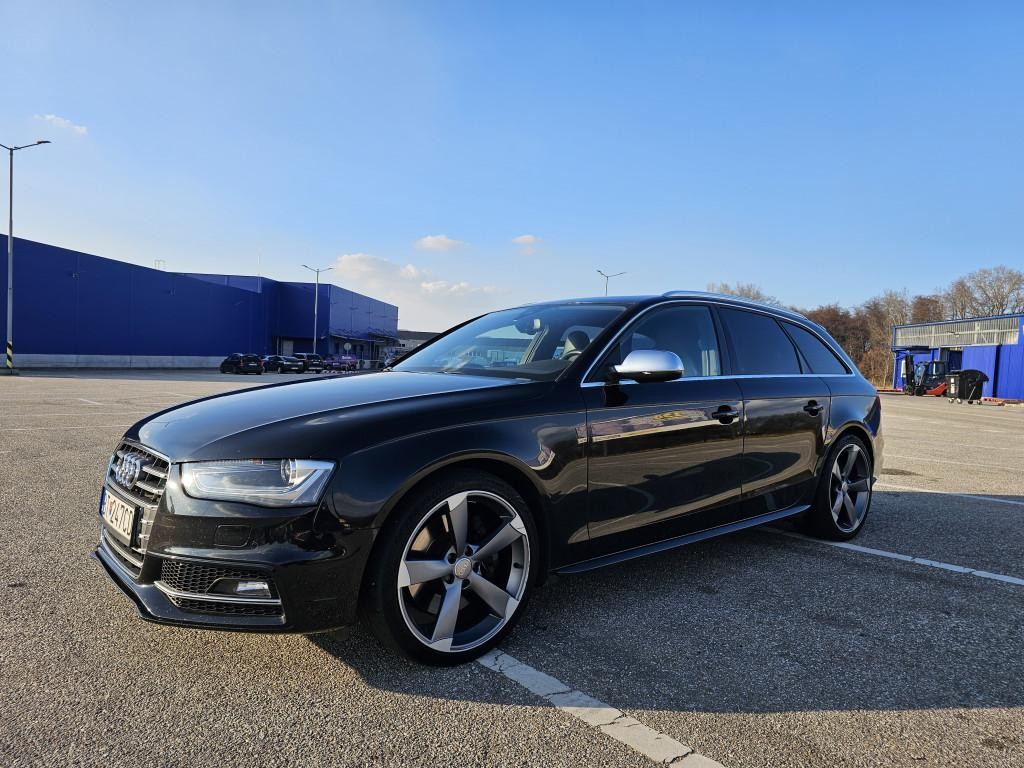 Audi S4 3.0 TFSI V6 quattro S tronic