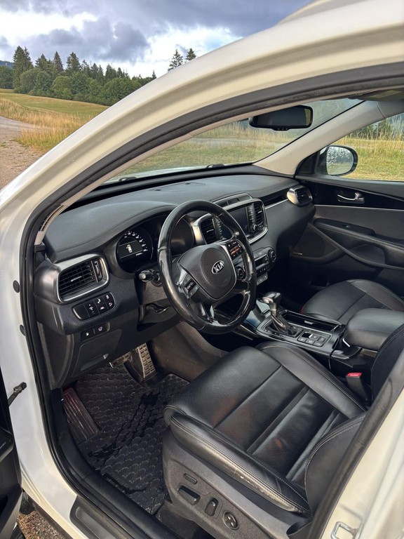 KIA Sorento 2.2 CRDi Platinum A/T
