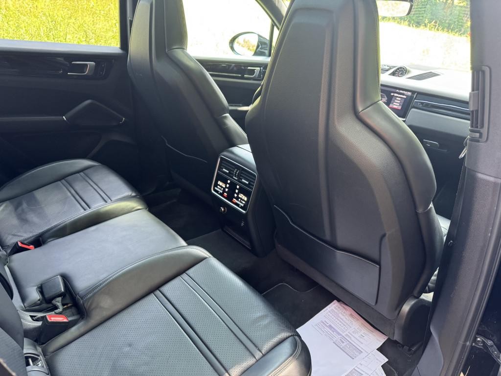 Porsche Cayenne 4x4 A/T