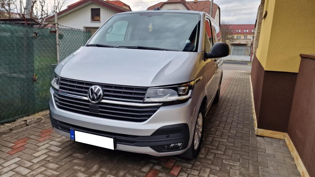 Volkswagen T6 Multivan 4motion. 110kw. DSG Automat