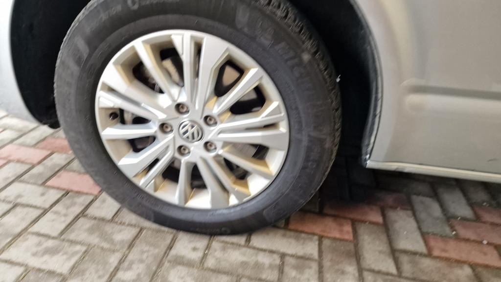 Volkswagen T6 Multivan 4motion. 110kw. DSG Automat