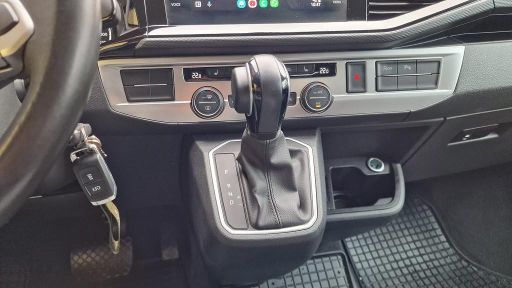 Volkswagen T6 Multivan 4motion. 110kw. DSG Automat