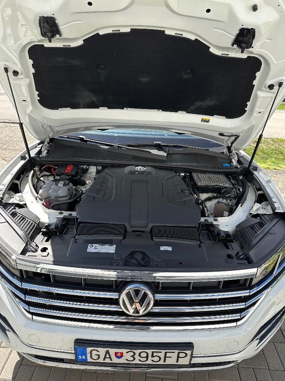 Volkswagen Touareg 3.0 V6 TDI SCR Elegance 4Motion Tiptronic