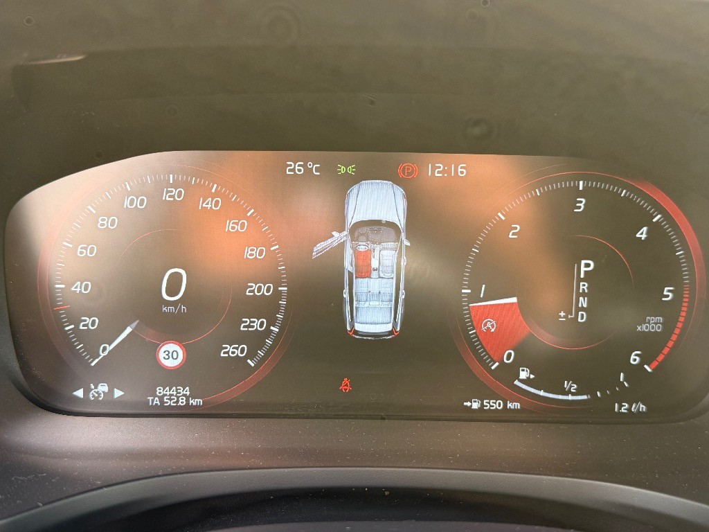 Volvo V60 Cross Country D4 2.0L Momentum A/T AWD