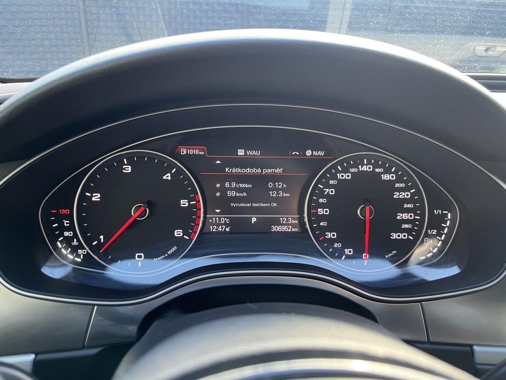 Audi A6 Avant 3.0 TDI DPF quattro S tronic