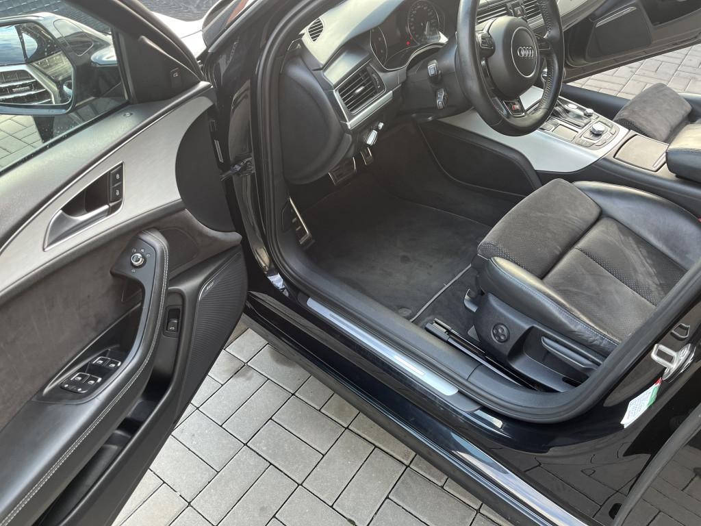 Audi A6 Avant 3.0 TDI DPF quattro S tronic