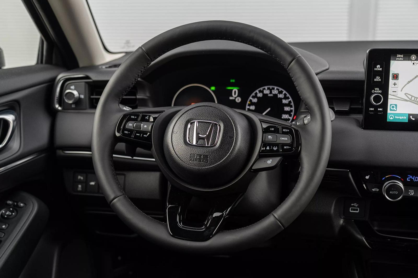 HR-V e:HEV 1,5 i-MMD   ADVANCE