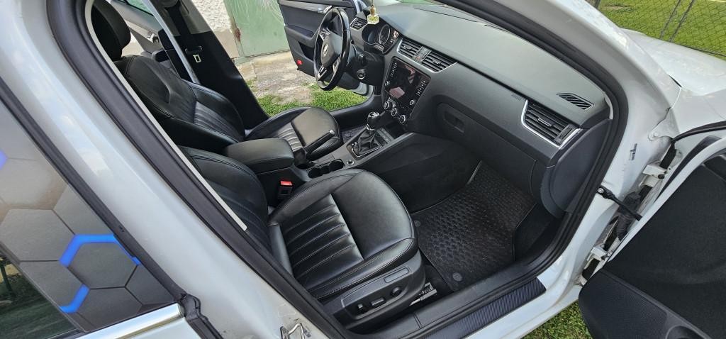 Škoda Octavia Combi 2.0 TDI Style DSG