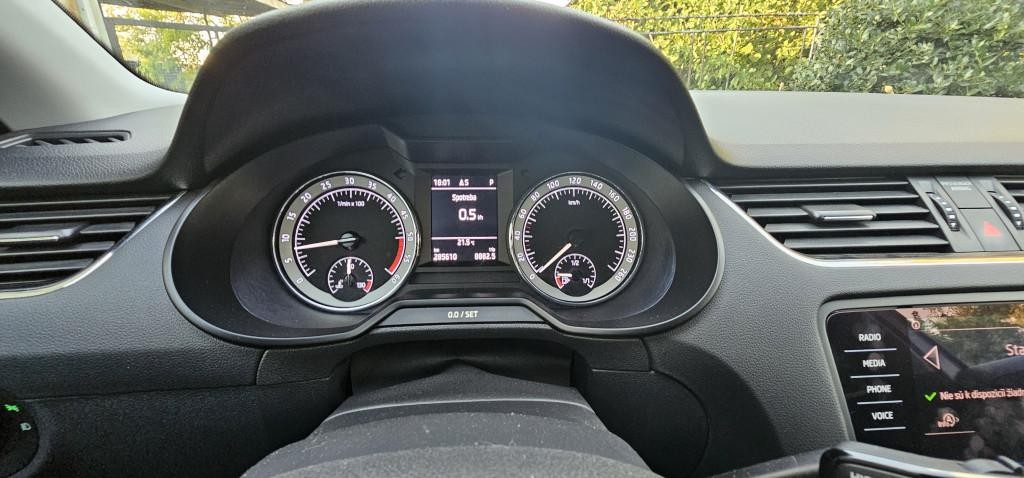 Škoda Octavia Combi 2.0 TDI Style DSG