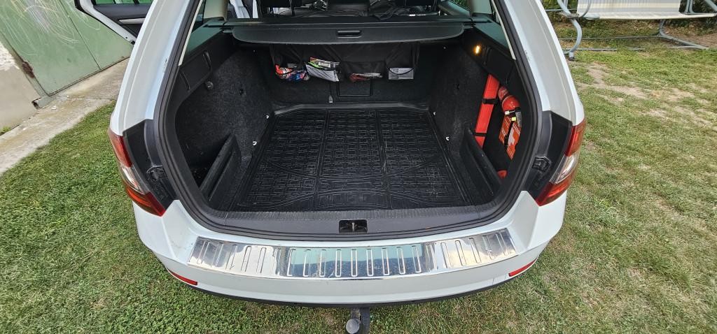Škoda Octavia Combi 2.0 TDI Style DSG