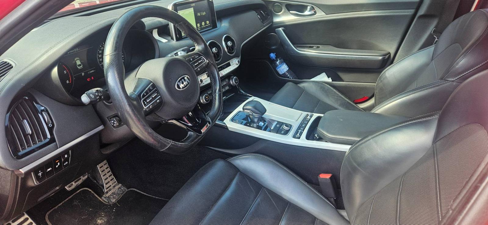 Kia Stinger 2.2 CRDI GT Line 4WD A/T
