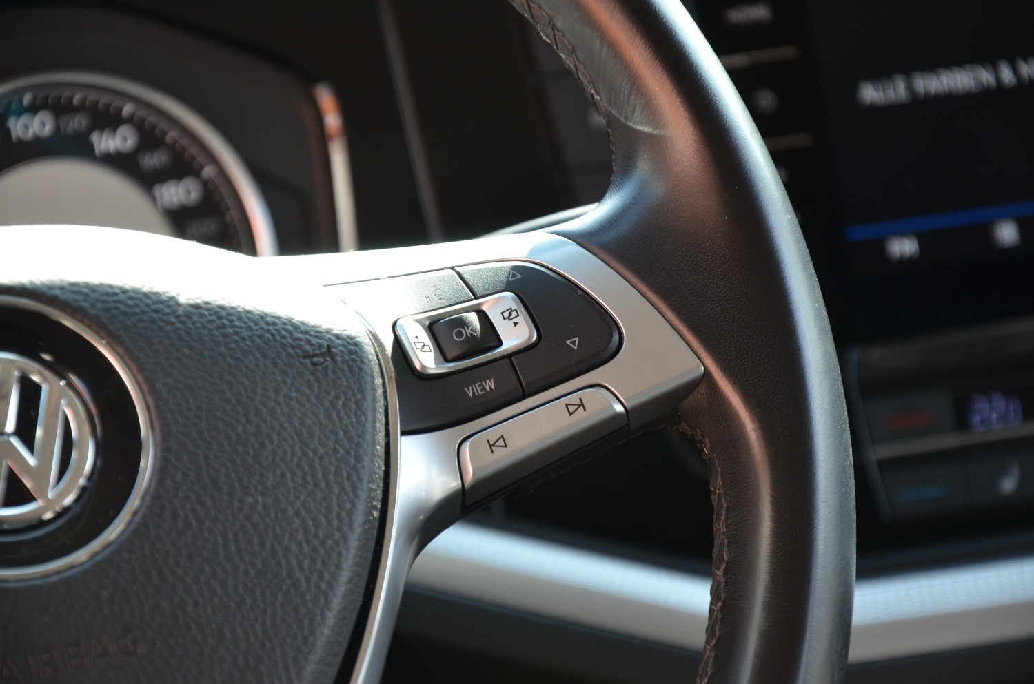 Volkswagen Touareg 3.0 TDI 170kw, AT/8