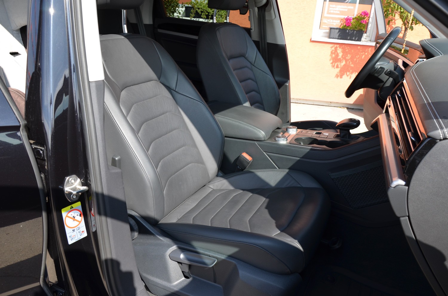 Volkswagen Touareg 3.0 TDI 170kw, AT/8