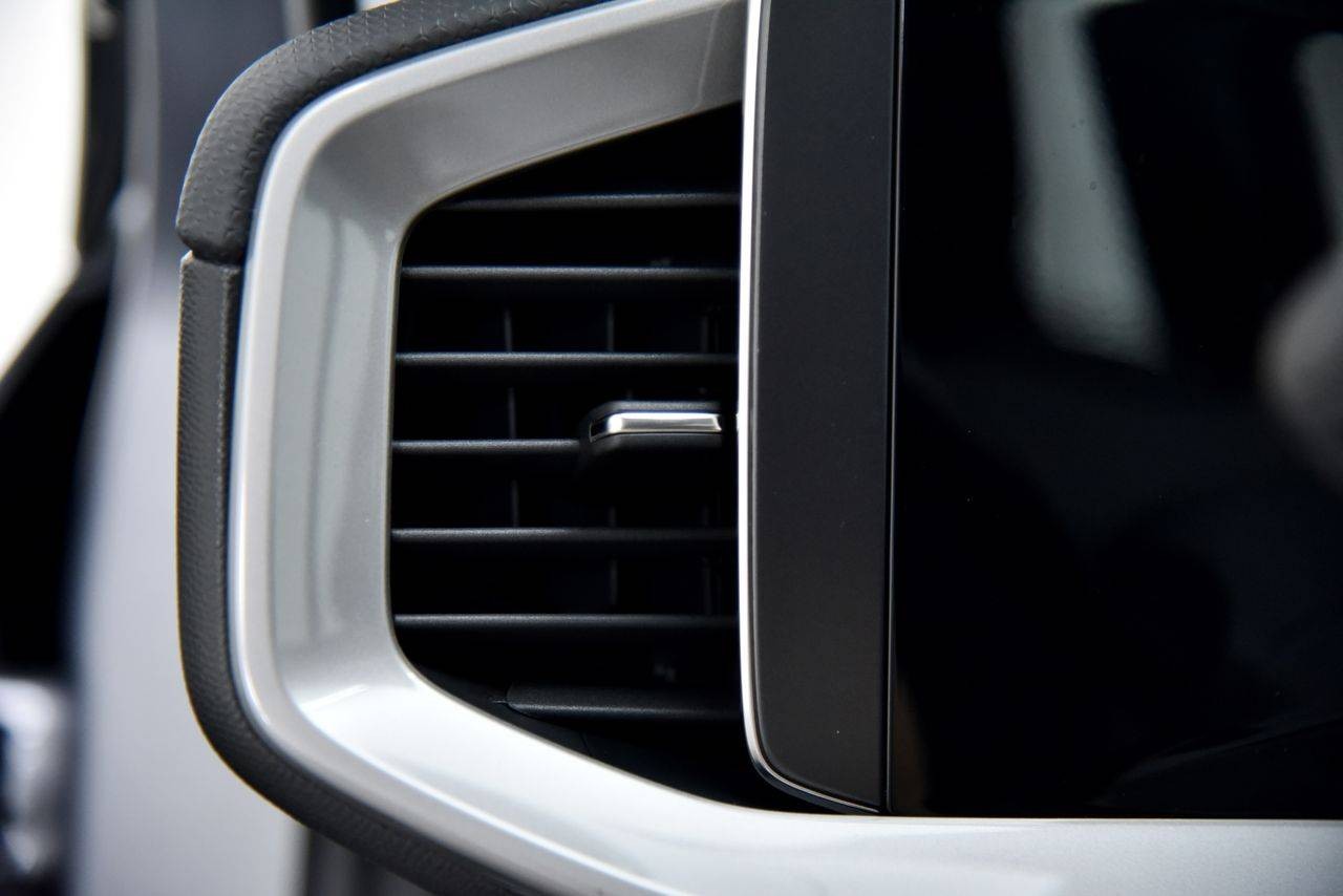 Opel Mokka-e A/T, LED, Kamera, Tempomat, Tep.čerpadlo, Vyhr. volant+sedadla