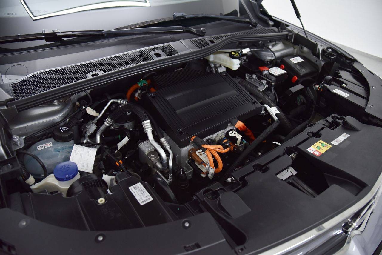 Opel Mokka-e A/T, LED, Kamera, Tempomat, Tep.čerpadlo, Vyhr. volant+sedadla