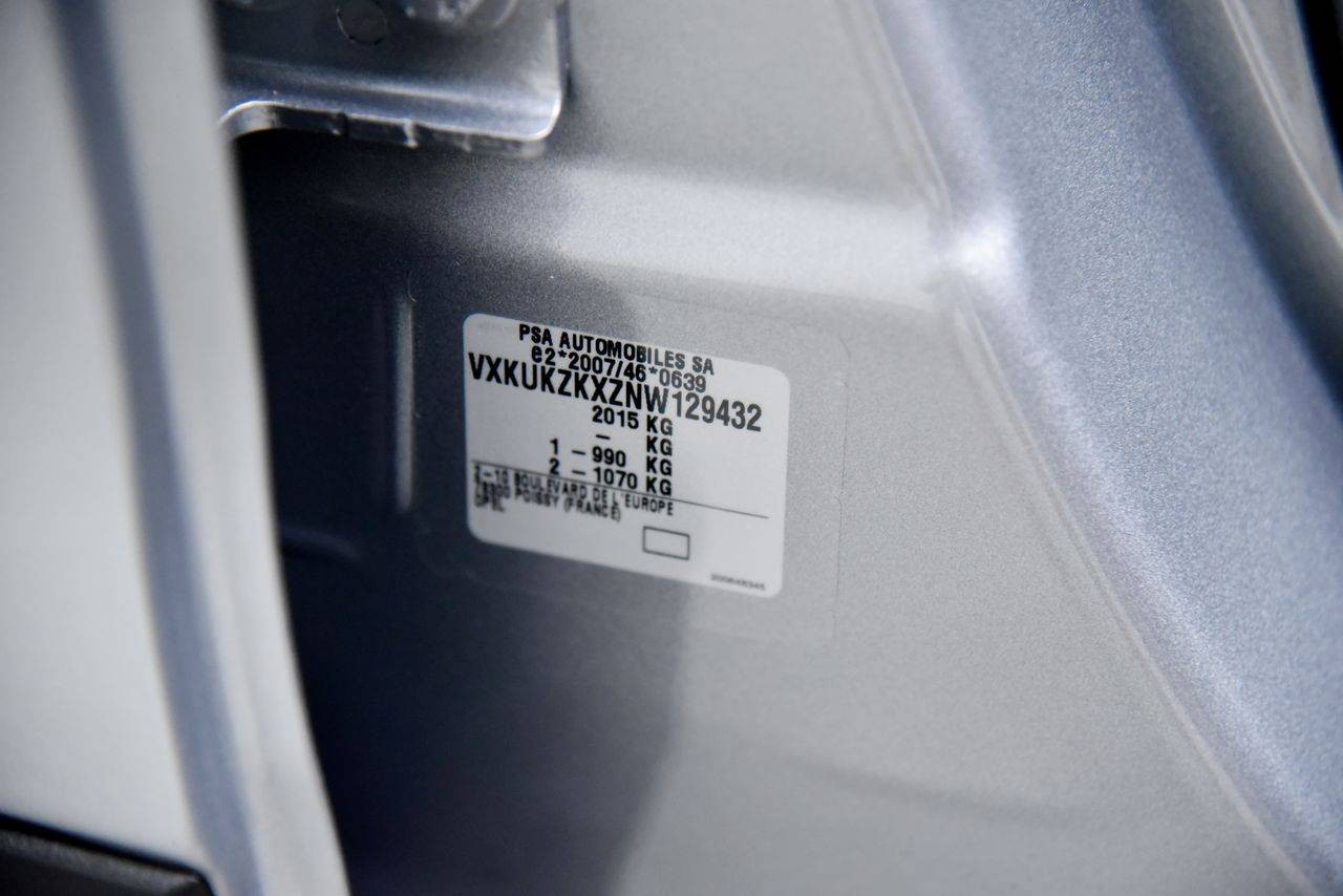 Opel Mokka-e A/T, LED, Kamera, Tempomat, Tep.čerpadlo, Vyhr. volant+sedadla