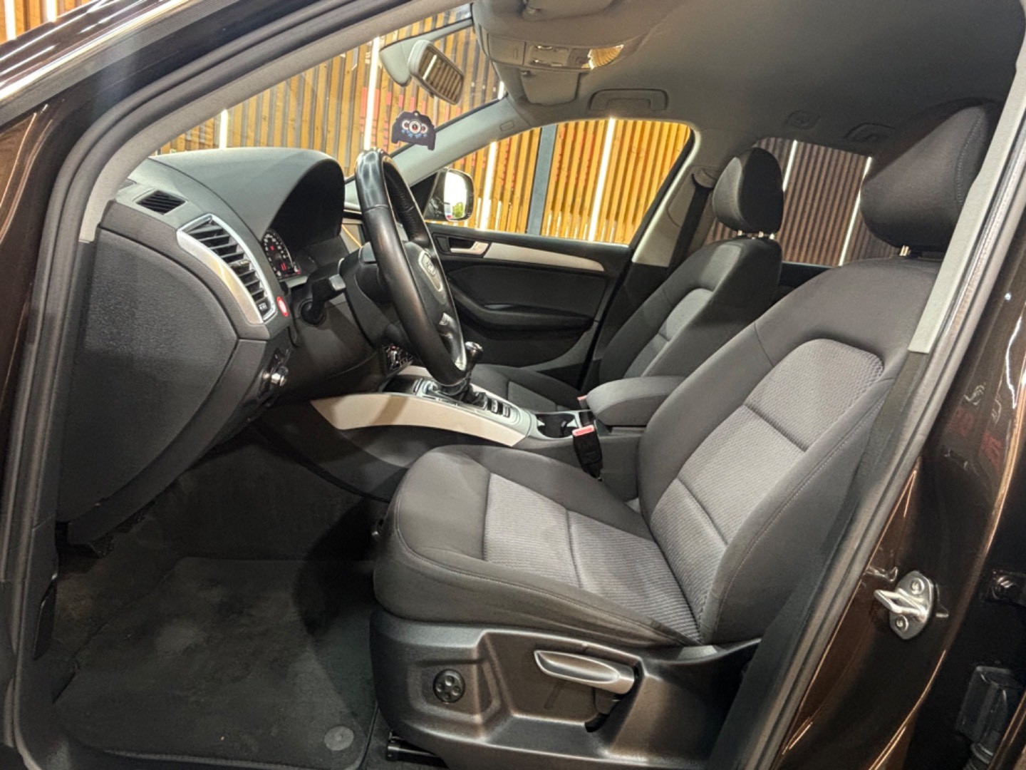 Audi Q5 2.0 TDI 143k DPF