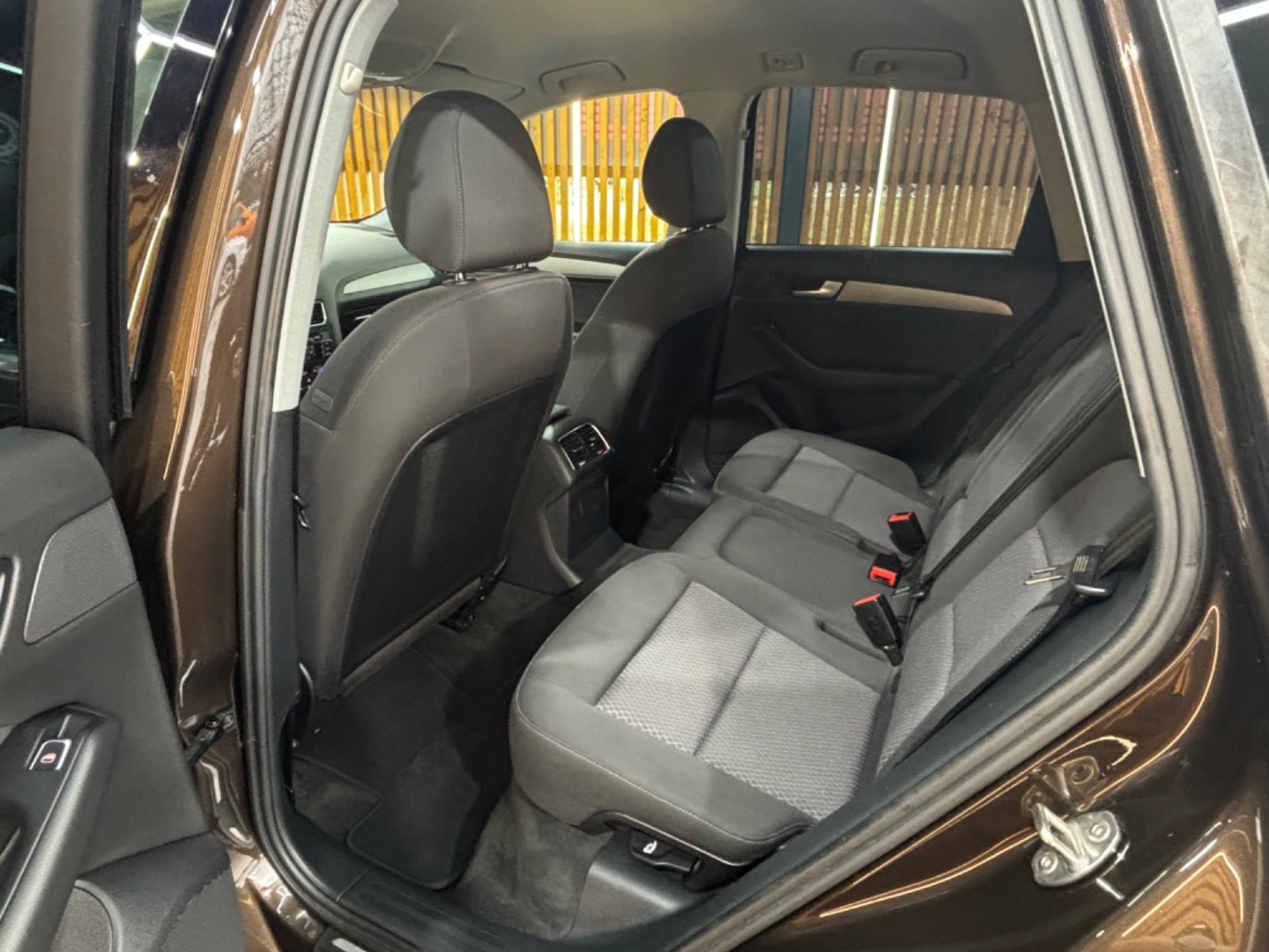 Audi Q5 2.0 TDI 143k DPF
