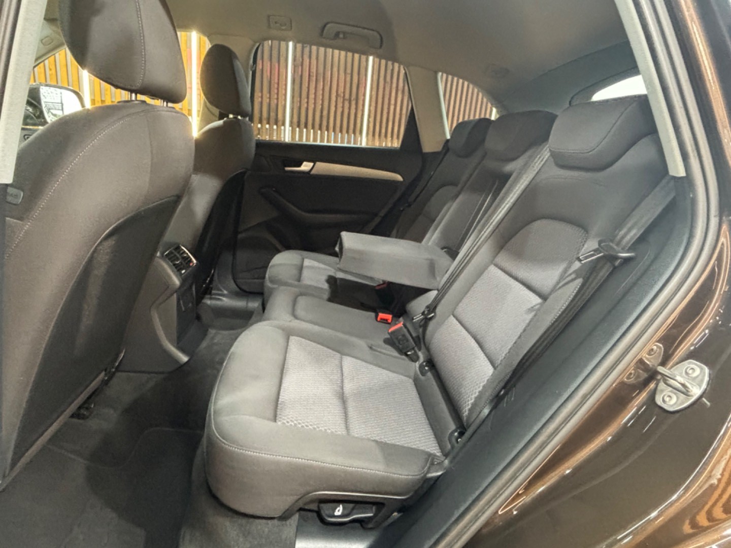 Audi Q5 2.0 TDI 143k DPF