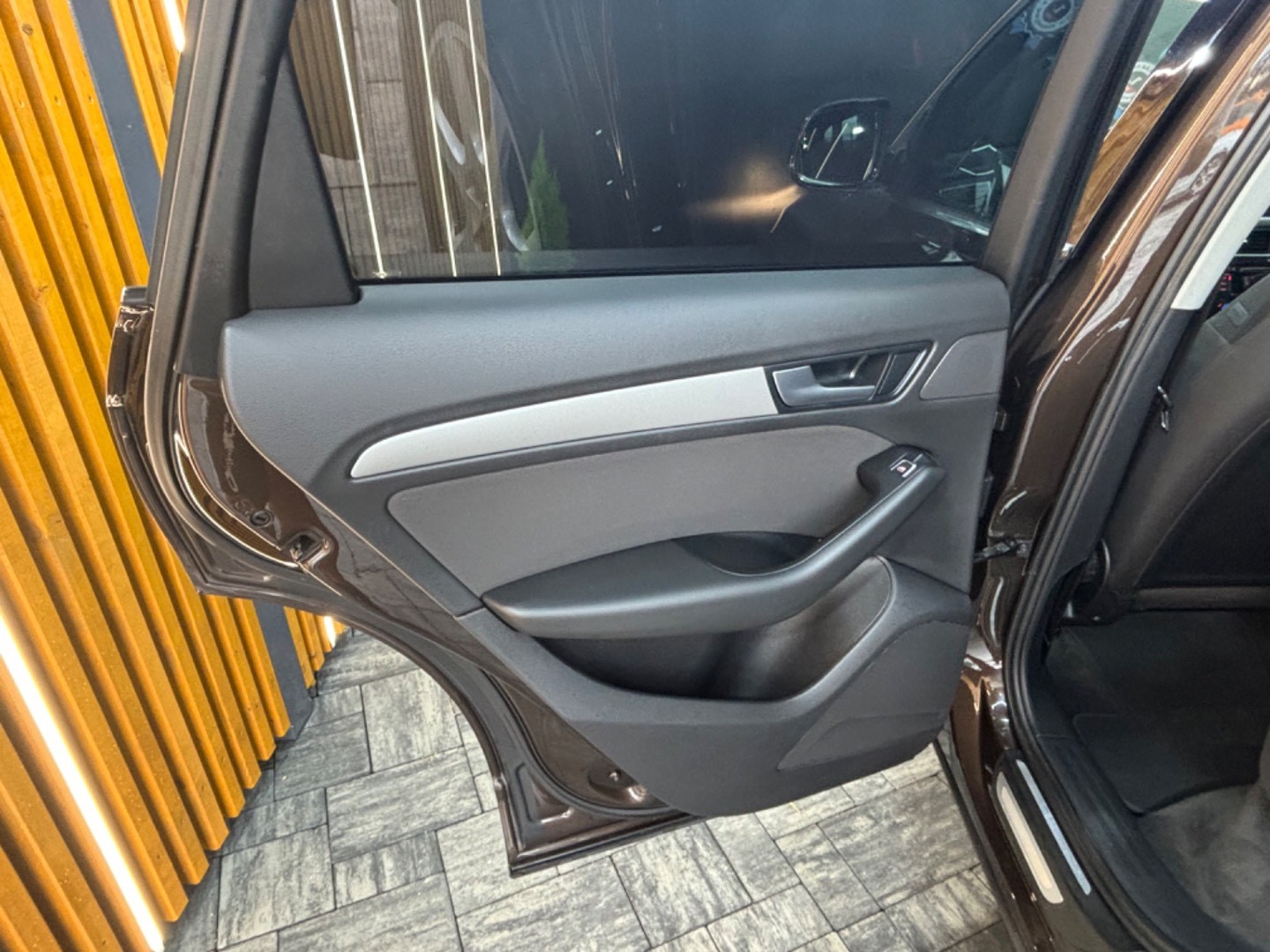 Audi Q5 2.0 TDI 143k DPF