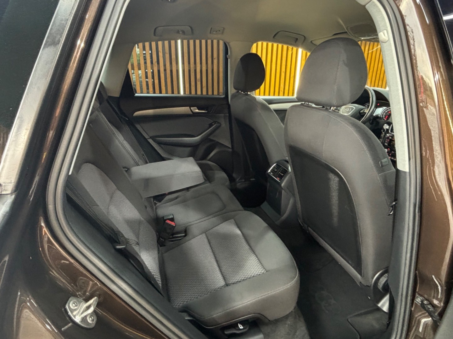 Audi Q5 2.0 TDI 143k DPF