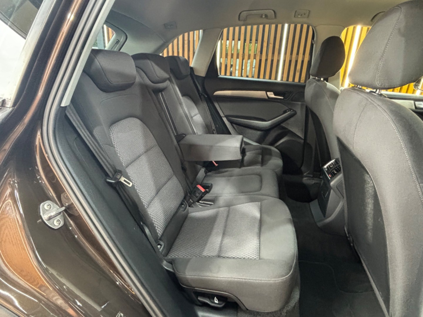Audi Q5 2.0 TDI 143k DPF