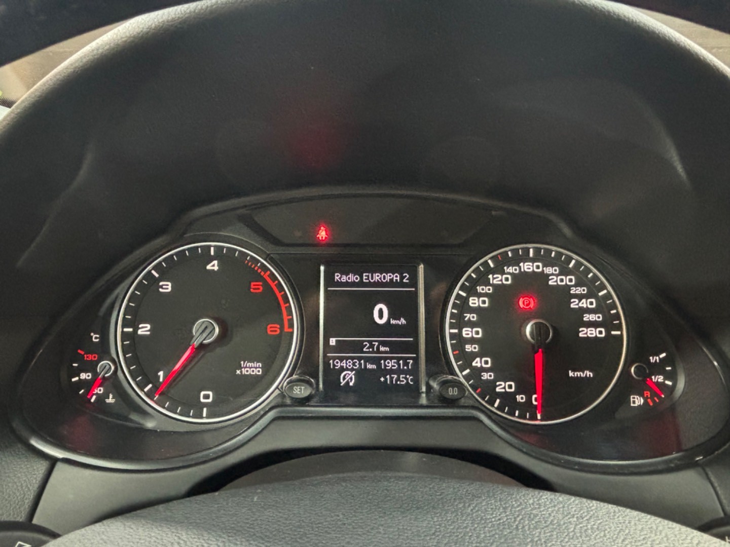 Audi Q5 2.0 TDI 143k DPF