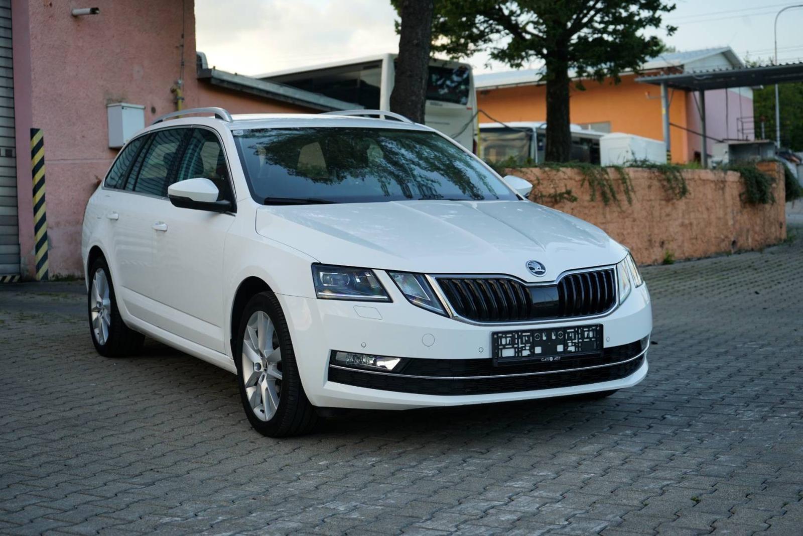 Škoda Octavia Combi 2.0 TDI Style DSG