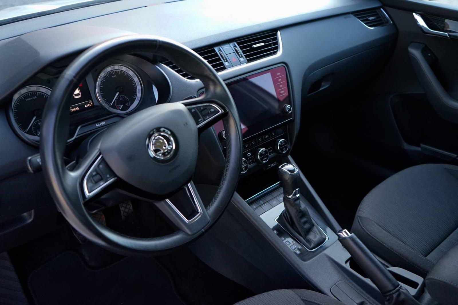 Škoda Octavia Combi 2.0 TDI Style DSG