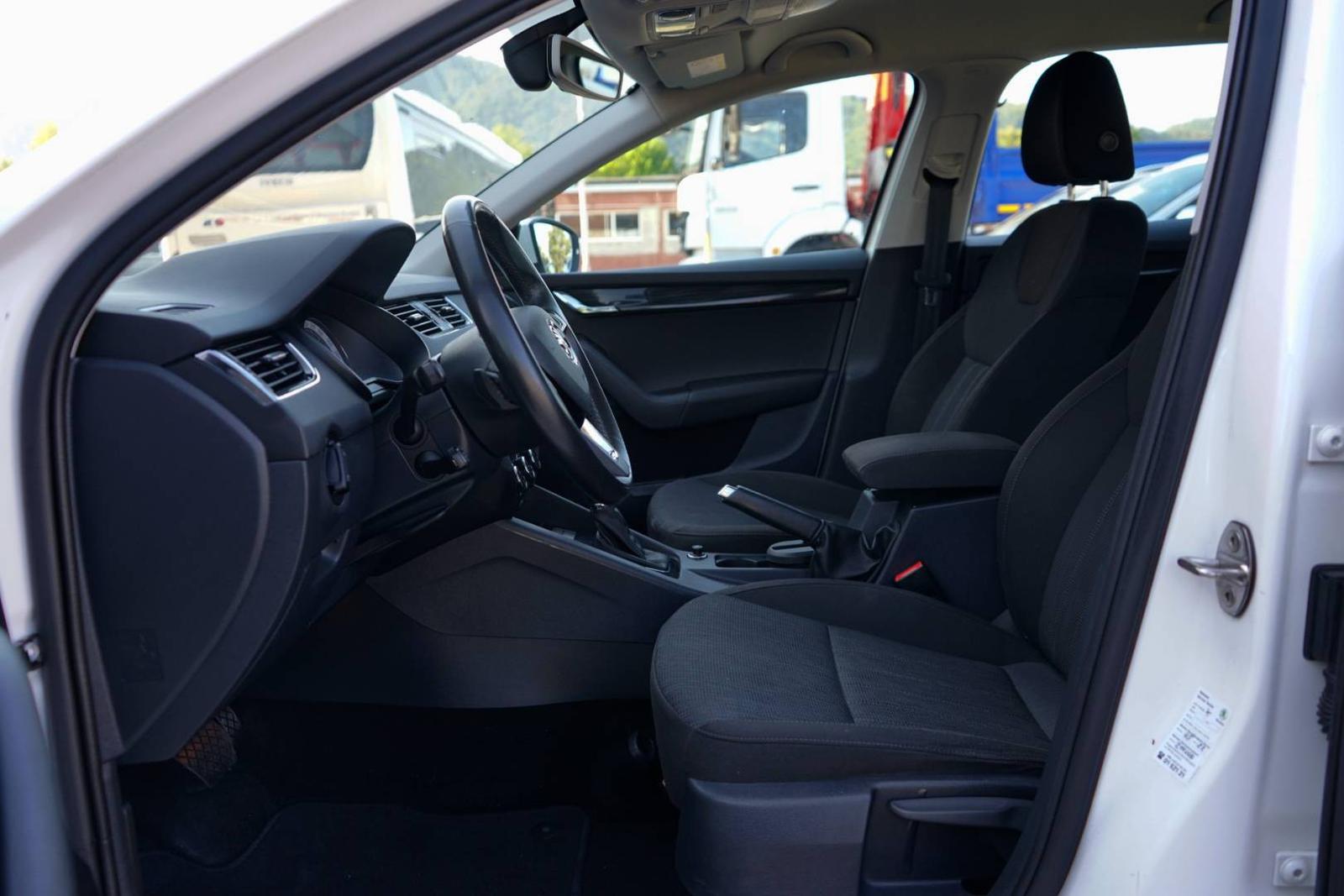 Škoda Octavia Combi 2.0 TDI Style DSG