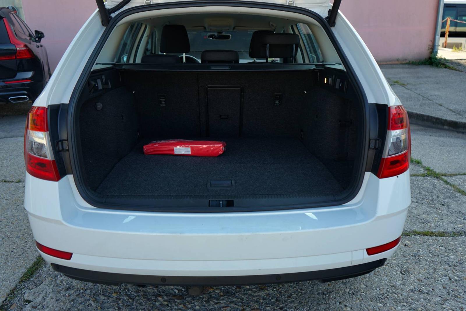 Škoda Octavia Combi 2.0 TDI Style DSG