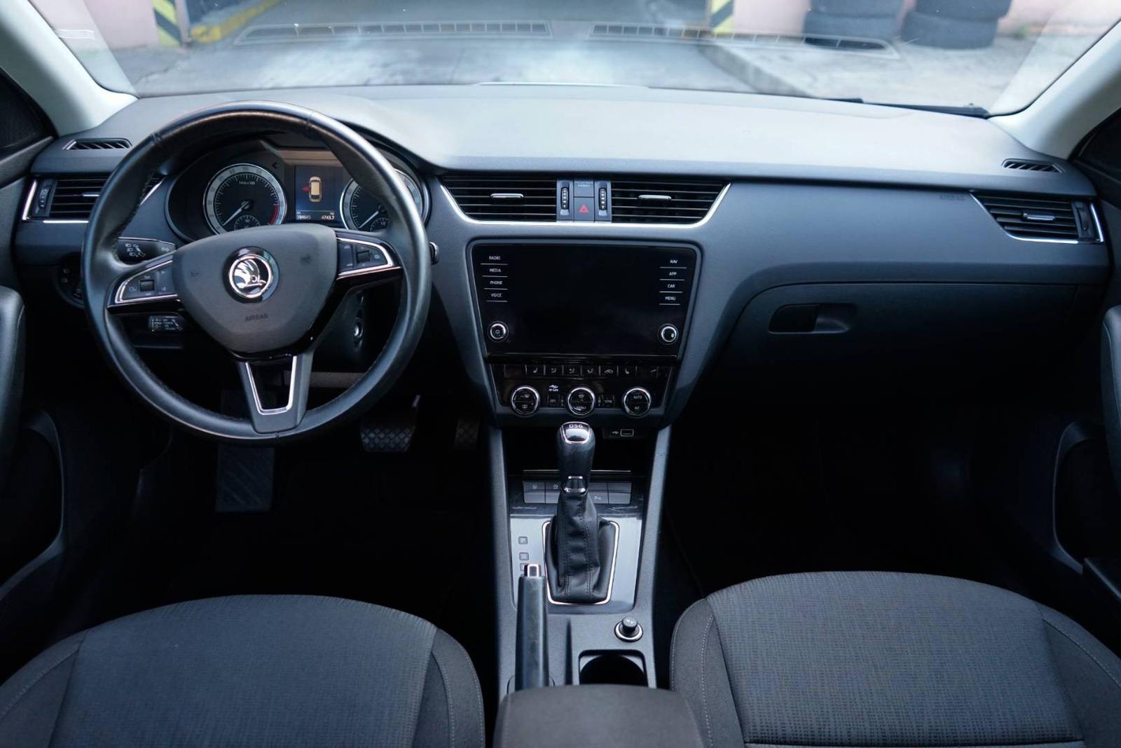 Škoda Octavia Combi 2.0 TDI Style DSG