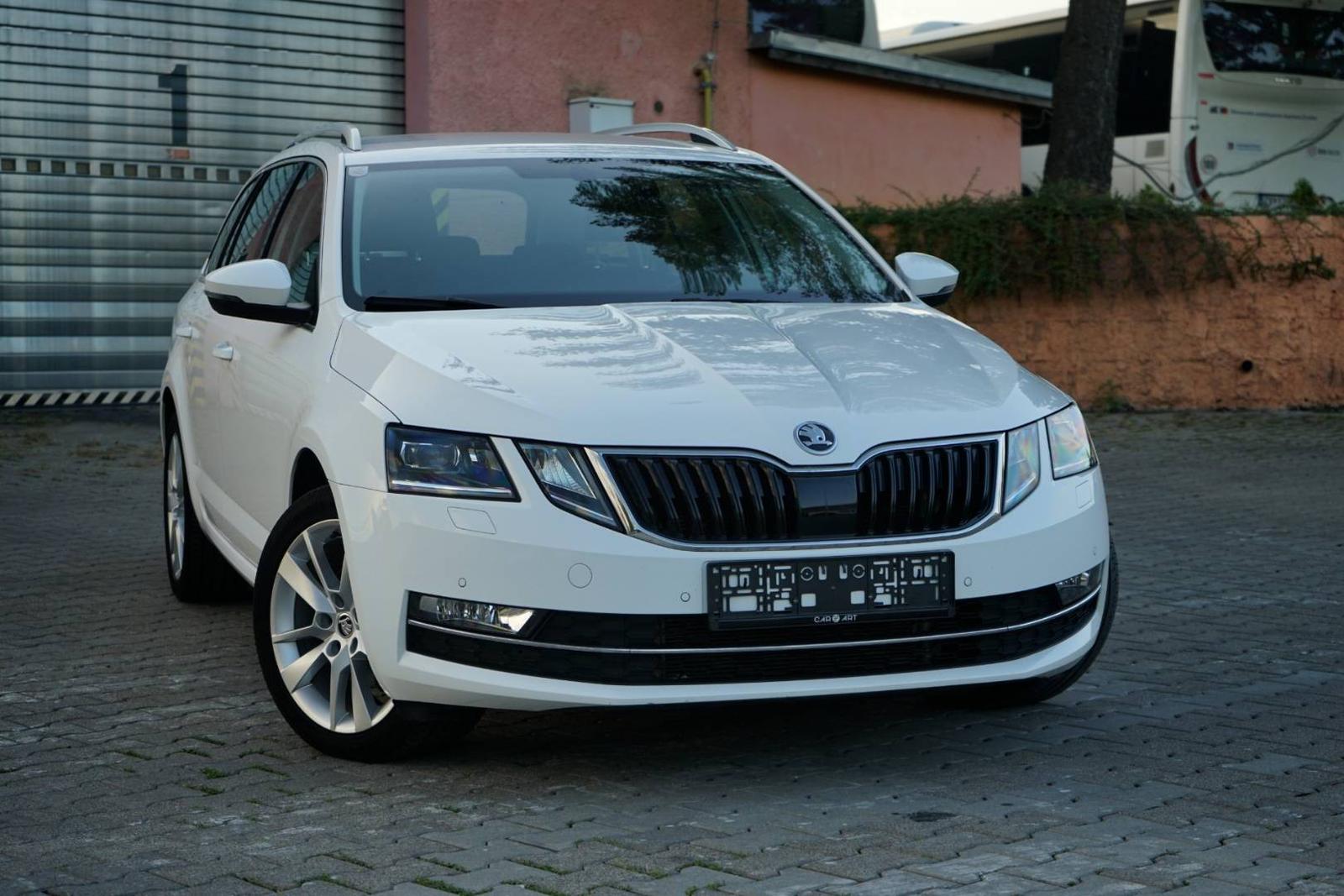 Škoda Octavia Combi 2.0 TDI Style DSG