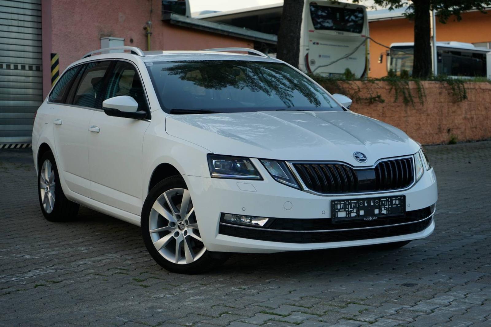 Škoda Octavia Combi 2.0 TDI Style DSG