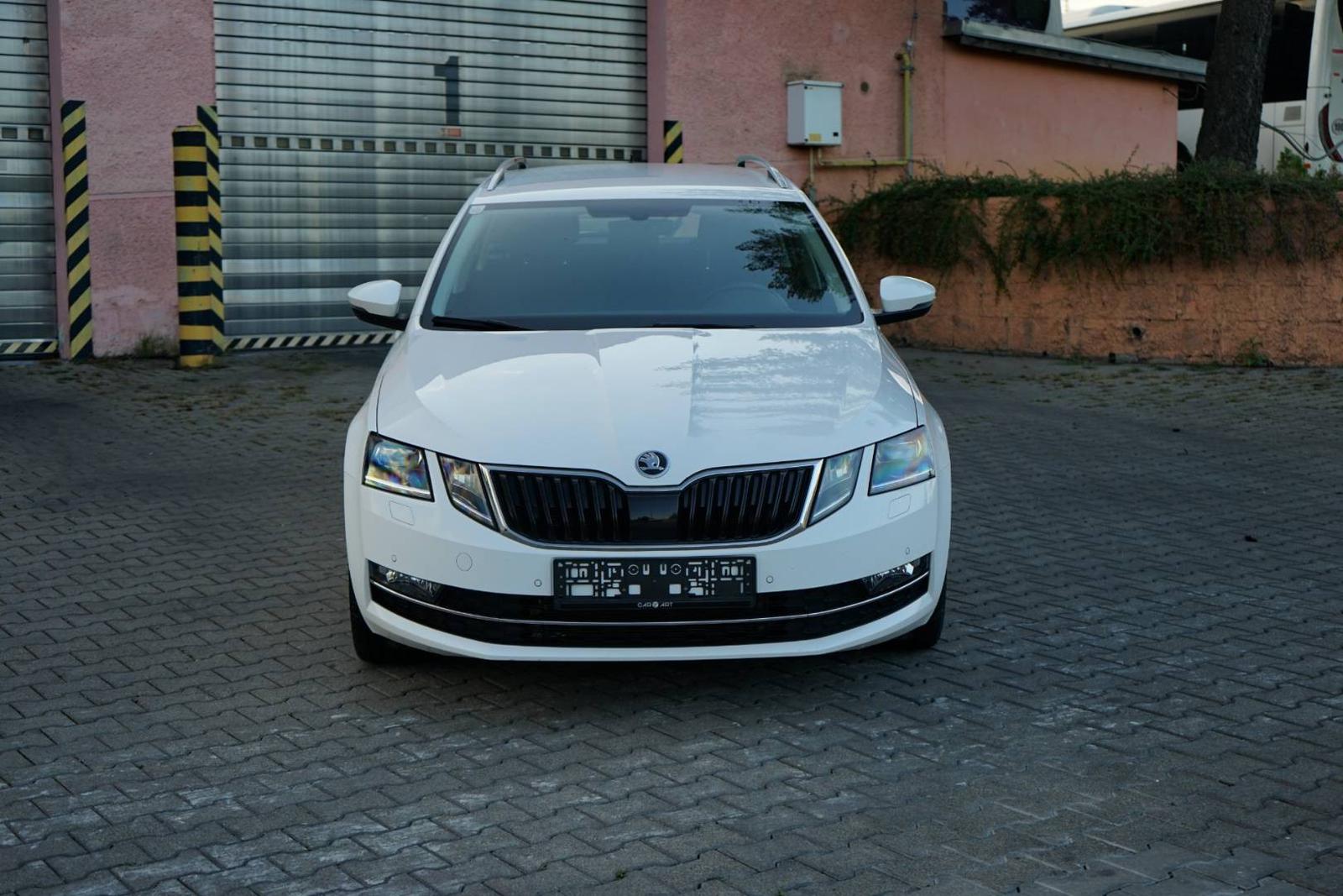 Škoda Octavia Combi 2.0 TDI Style DSG