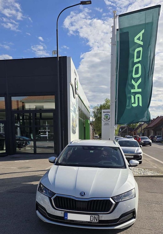 Škoda Octavia Combi 2.0 TDI SCR Style DSG