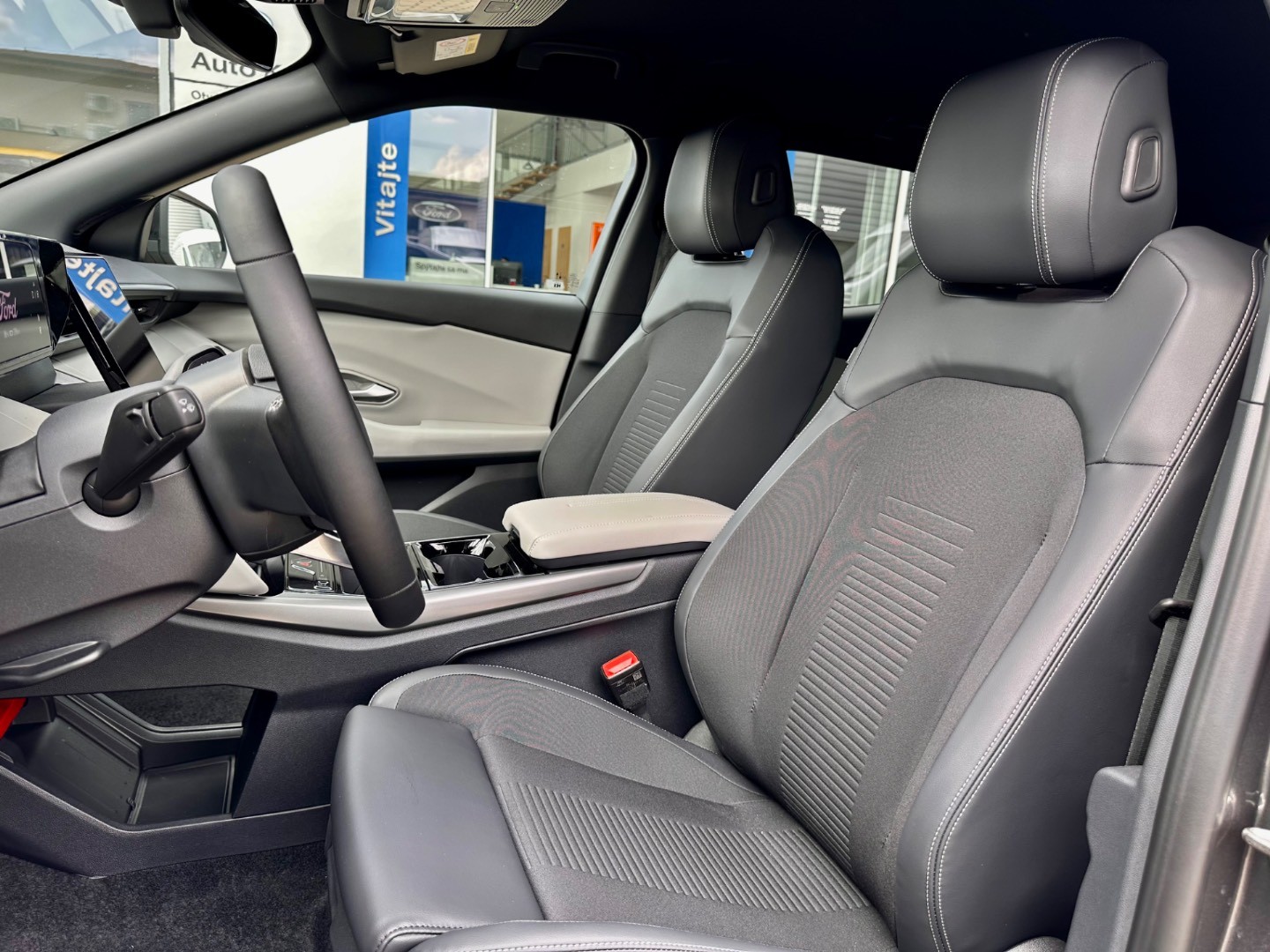Ford Capri EV MAX (79kWh) 340k (250kW) - AWD