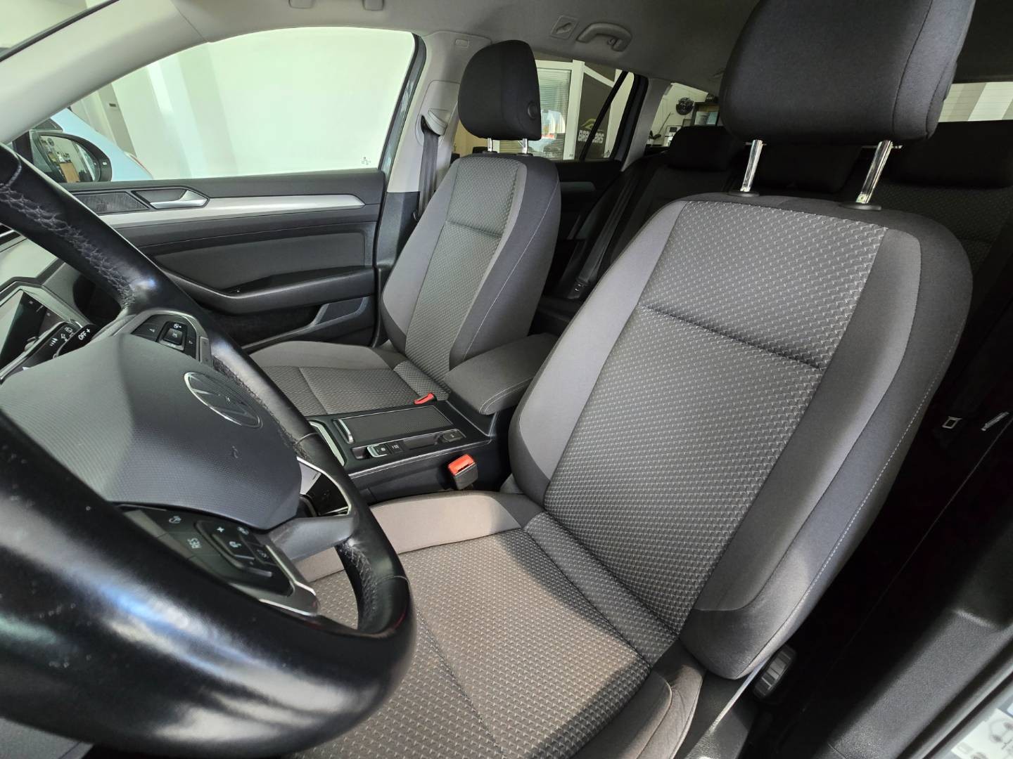 Volkswagen Passat Variant 2.0 TDI EVO Business DSG