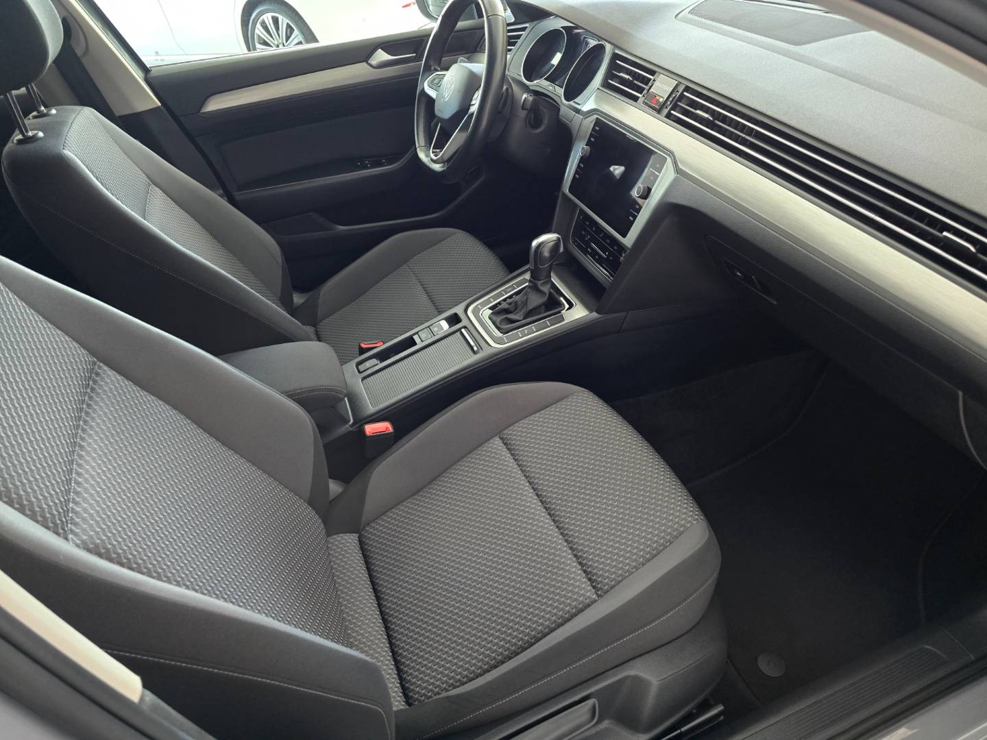 Volkswagen Passat Variant 2.0 TDI EVO Business DSG