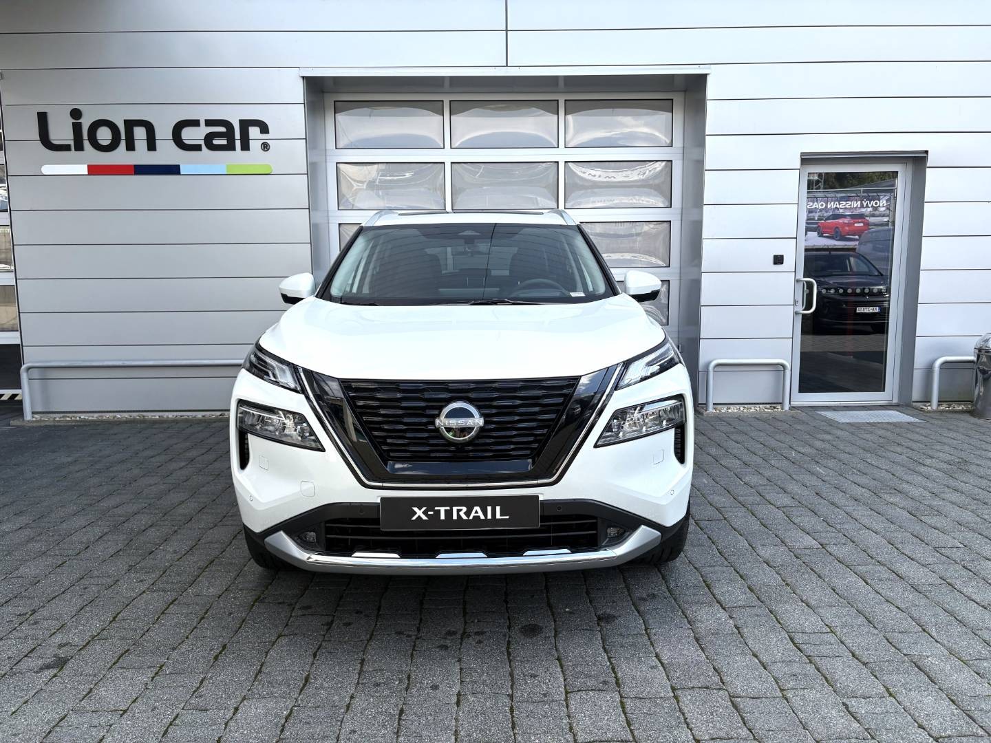 Nissan X-Trail 1.5 VC-T Tekna e-4orce A/T