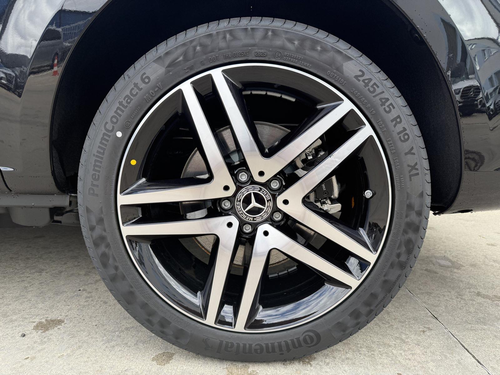 Mercedes-Benz Trieda V 300 d STYLE long