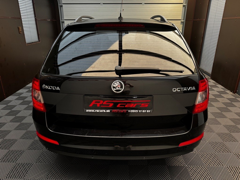 Škoda Octavia Combi 2.0 TDI Ambition DSG