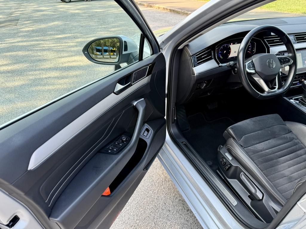 Volkswagen Passat Variant 2.0TDI DSG ELEGANCE FACELIFT 2021